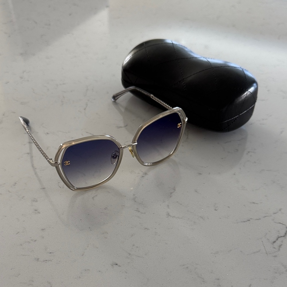 CHANEL Silver Frame Sunglasses with Blue Gradient Lenses